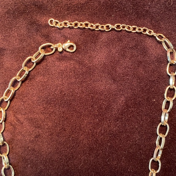 STATEMENT NECKLACE - Picture 3 of 3